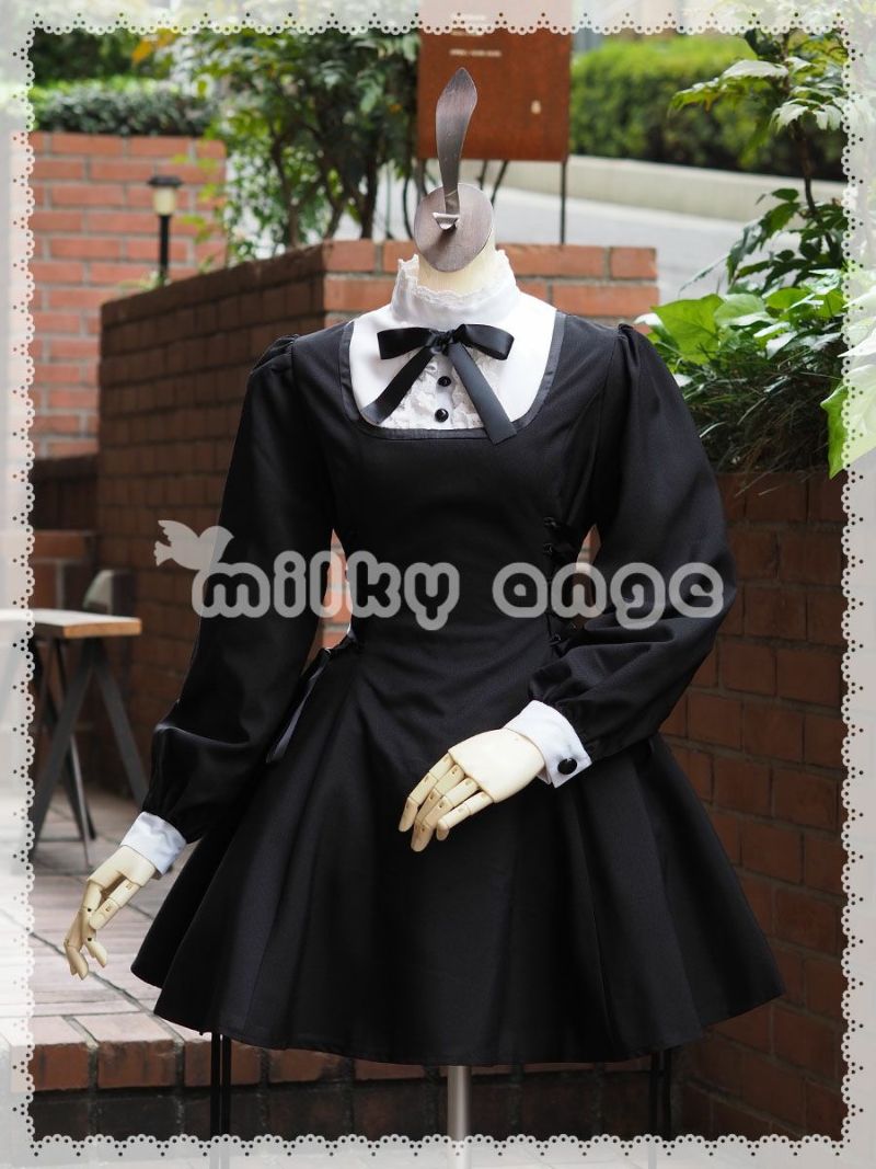 エプロンをはずしたスタイル