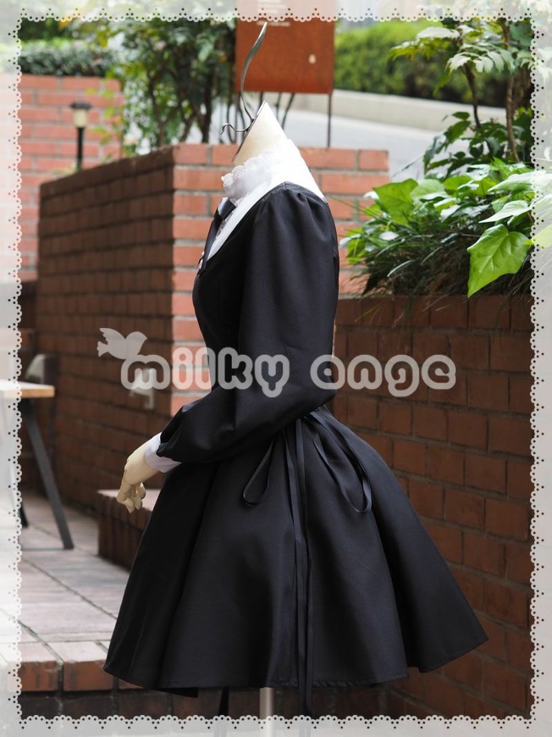 エプロンをはずしたスタイル