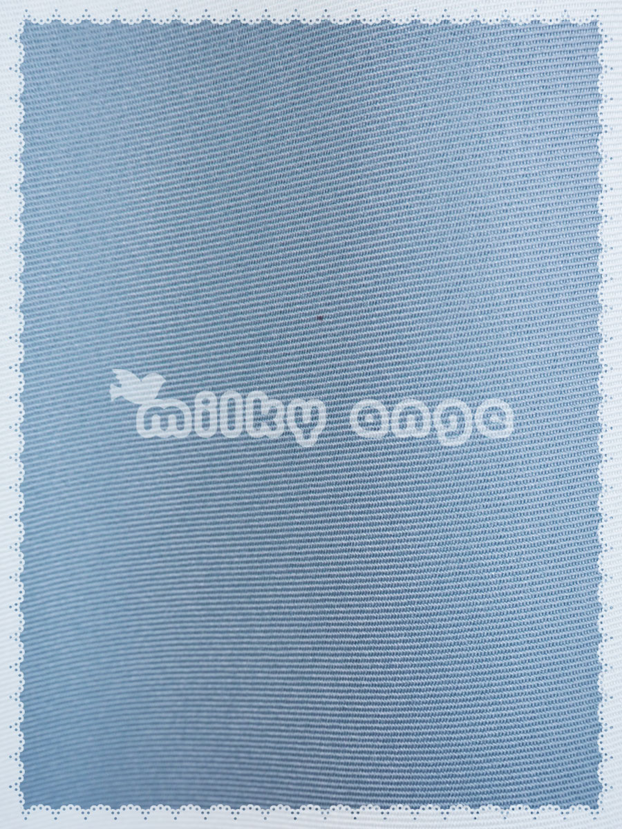 メイド服（長袖、ロング、アイシーブルー）・カフスアップ